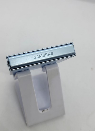 갤럭시Z플립6 5G  12G RAM / 256G